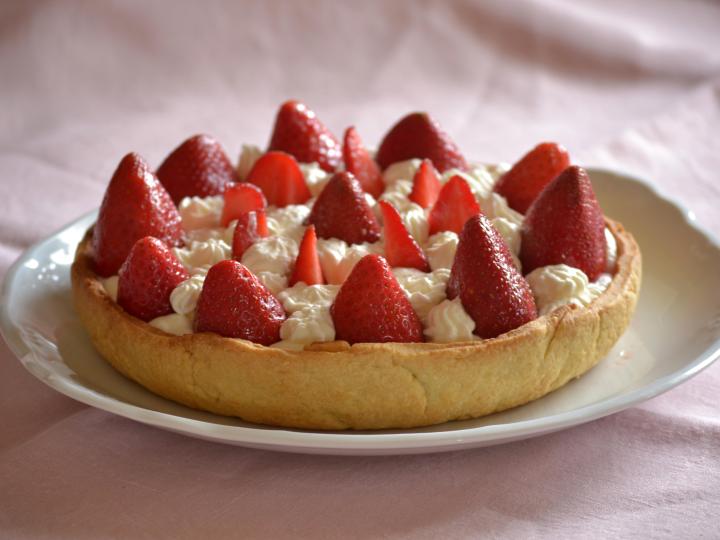 Tarta con pasta quebrada