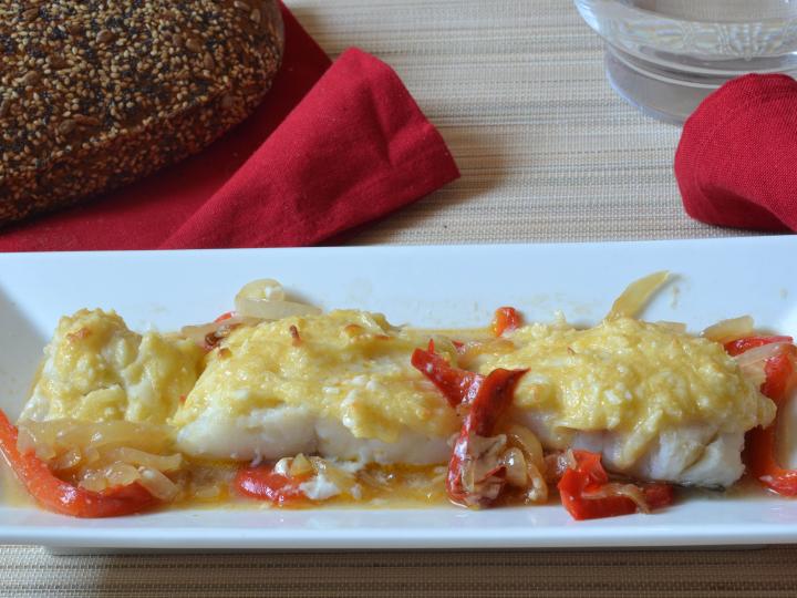 bacalao gratinado con verduras