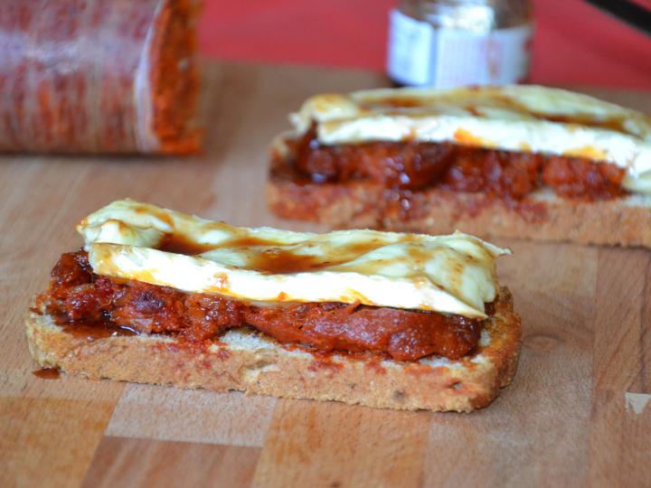 Tosta de sobrasada