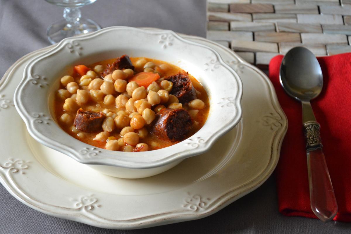Garbanzos con chorizo
